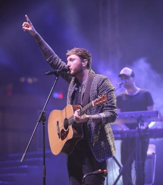 James Arthur live performance